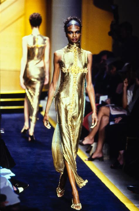 versace autumn winter 1997|atelier versace fashion collection.